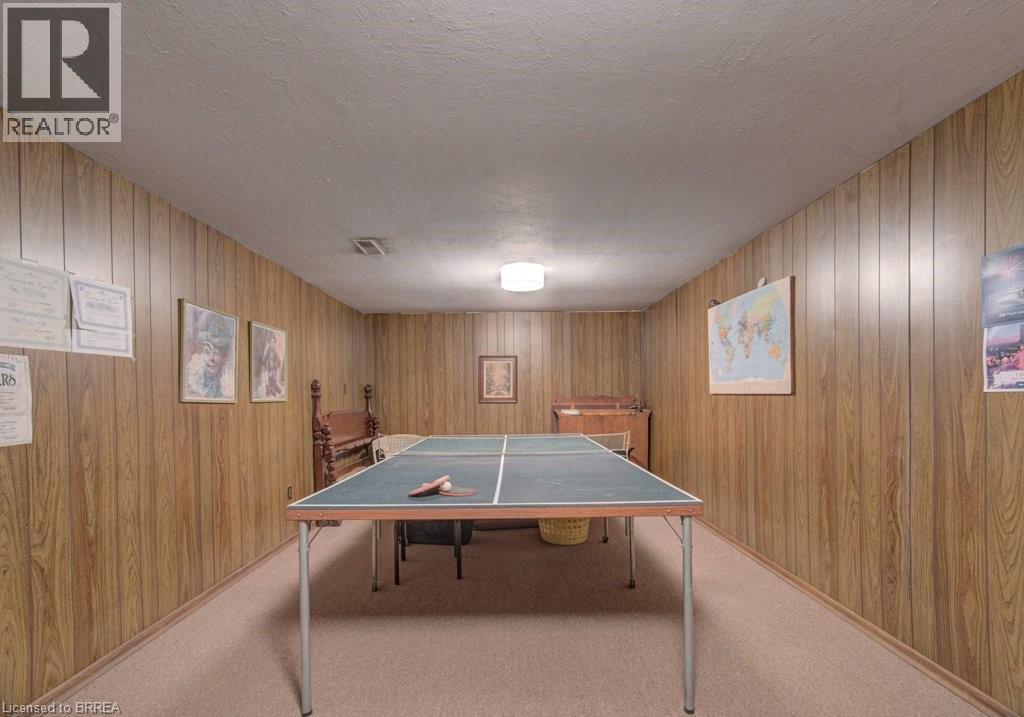 11 PIPPIN Drive - 42