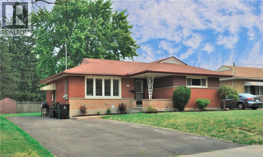 212 DOON Road - 1