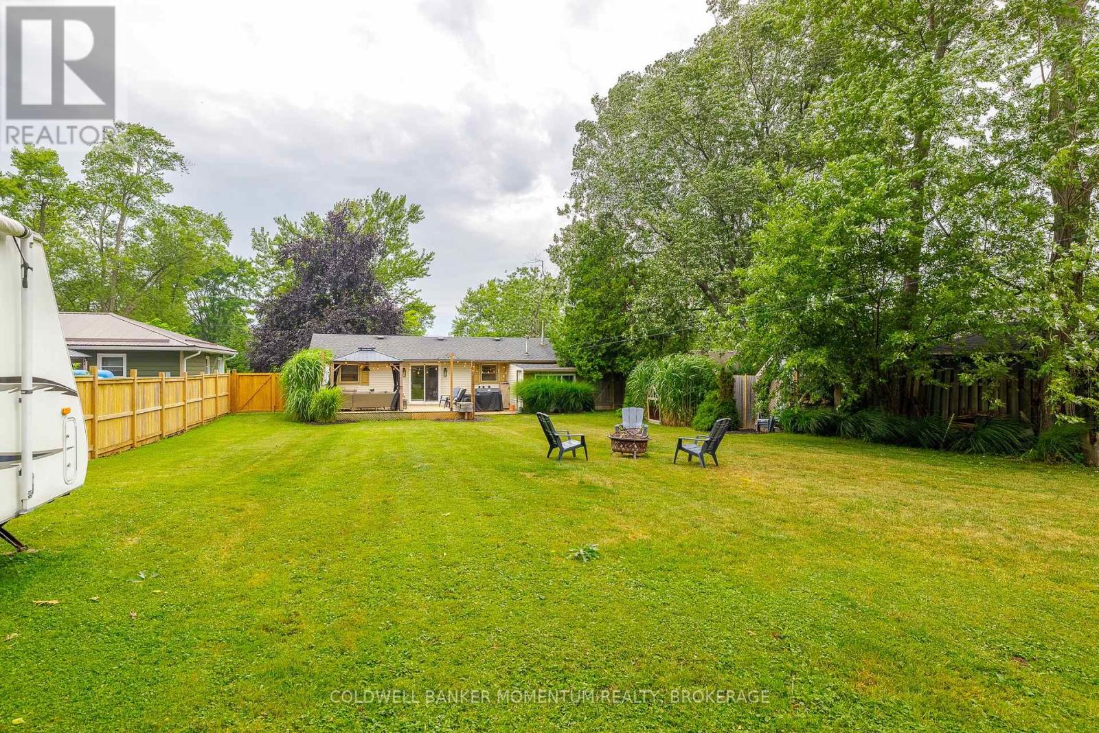 458 BELLEVIEW BOULEVARD - 23