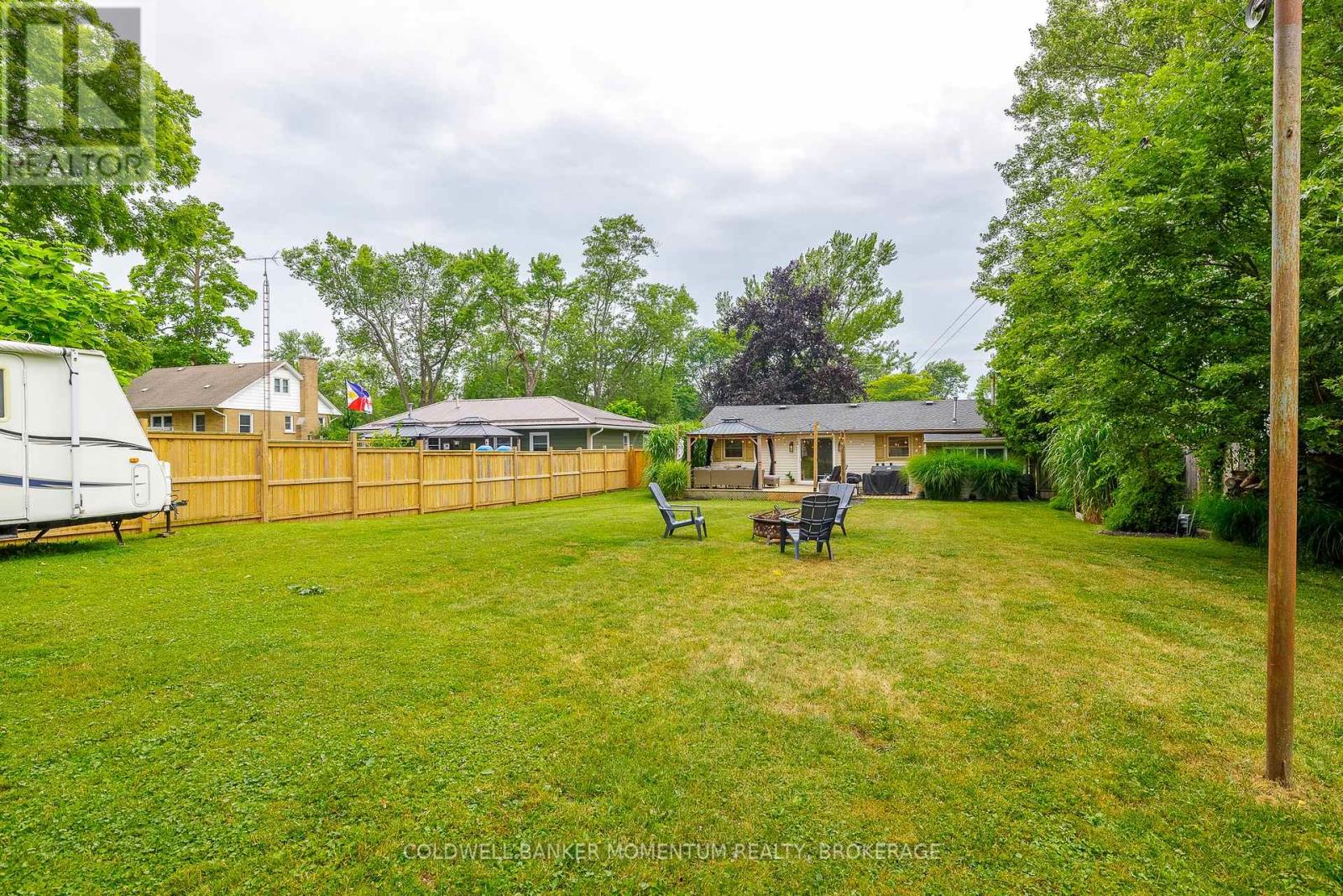 458 BELLEVIEW BOULEVARD - 24
