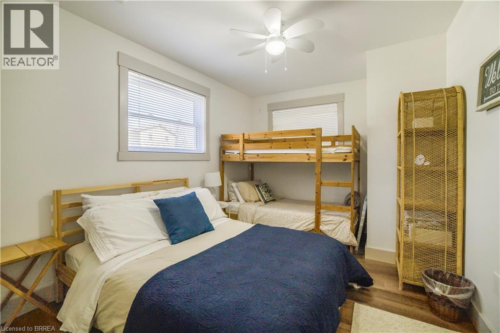 7 PELLUM Street - 11