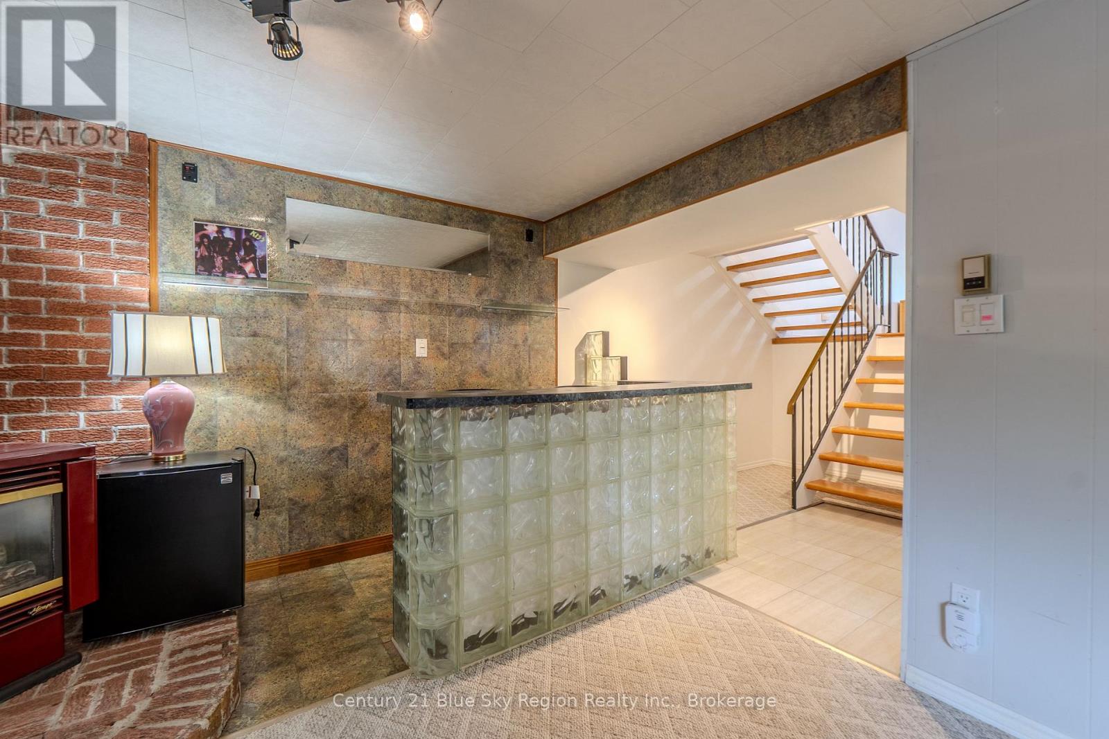 245 MICHENER DRIVE - 38