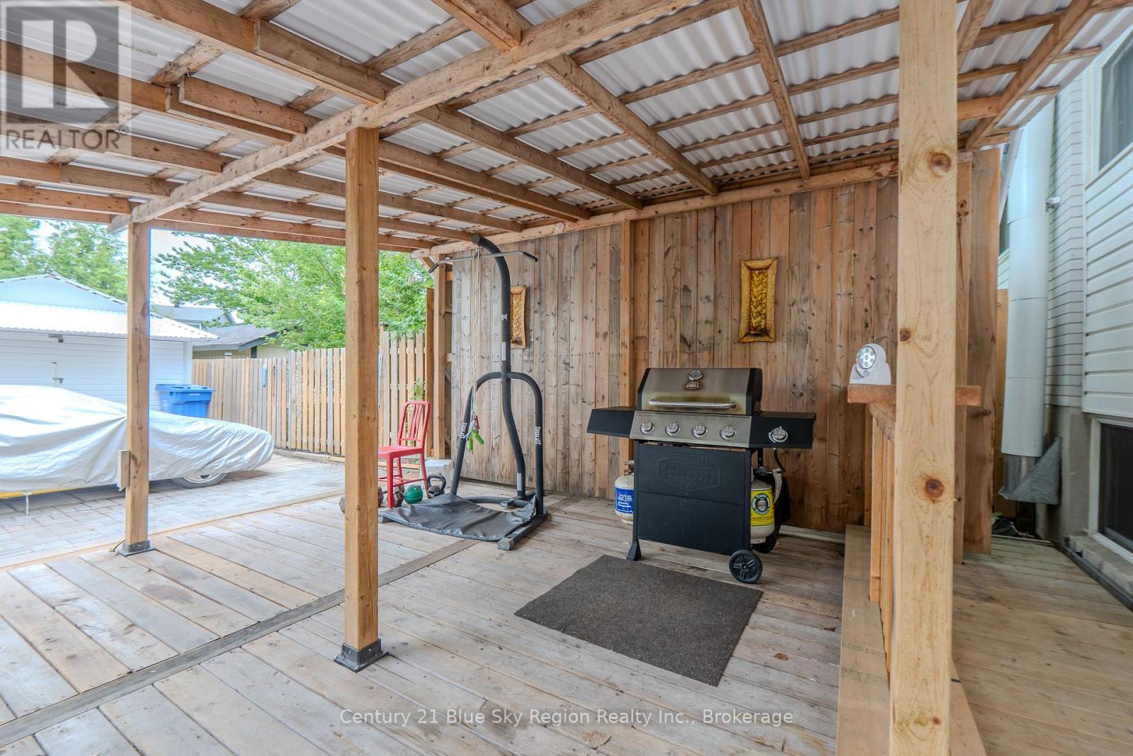 245 MICHENER DRIVE - 8