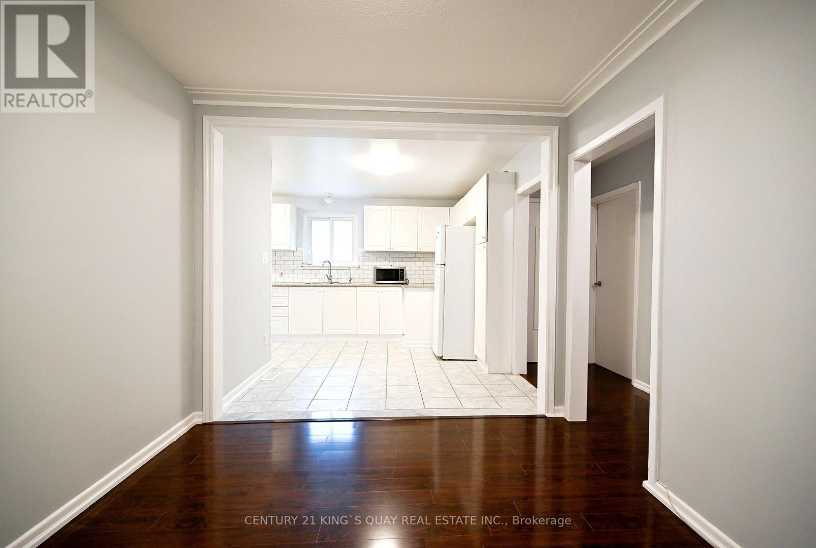 2 ROBINSON STREET - 15