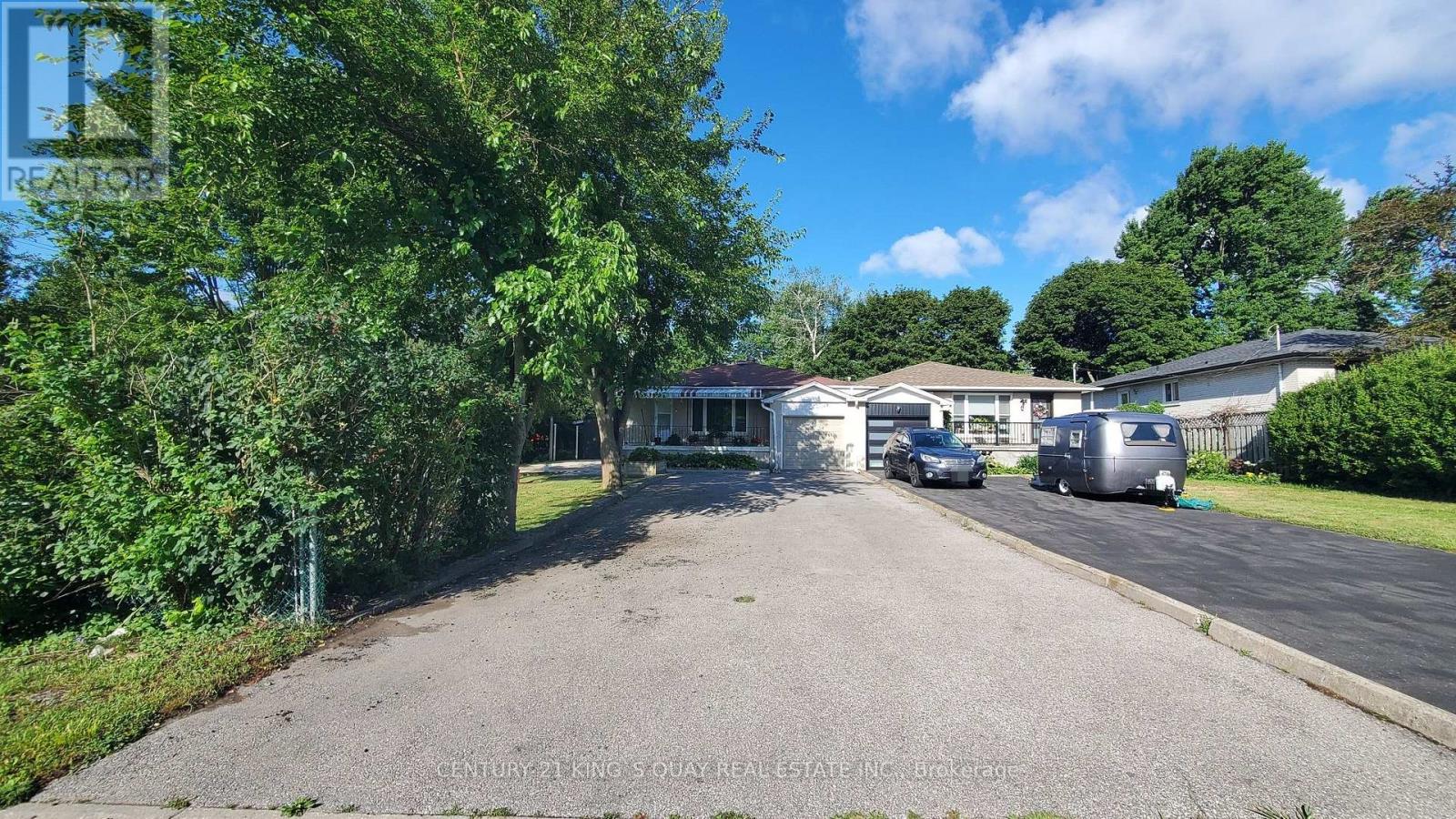 2 ROBINSON STREET - 1