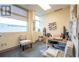 432 Great Northern Rd # 202, Sault Ste  Marie, ON P6B4Z9 Photo 6