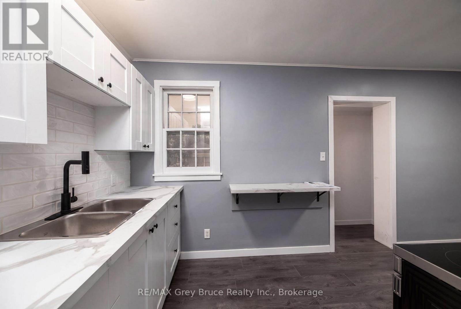 701 5TH STREET E - 12