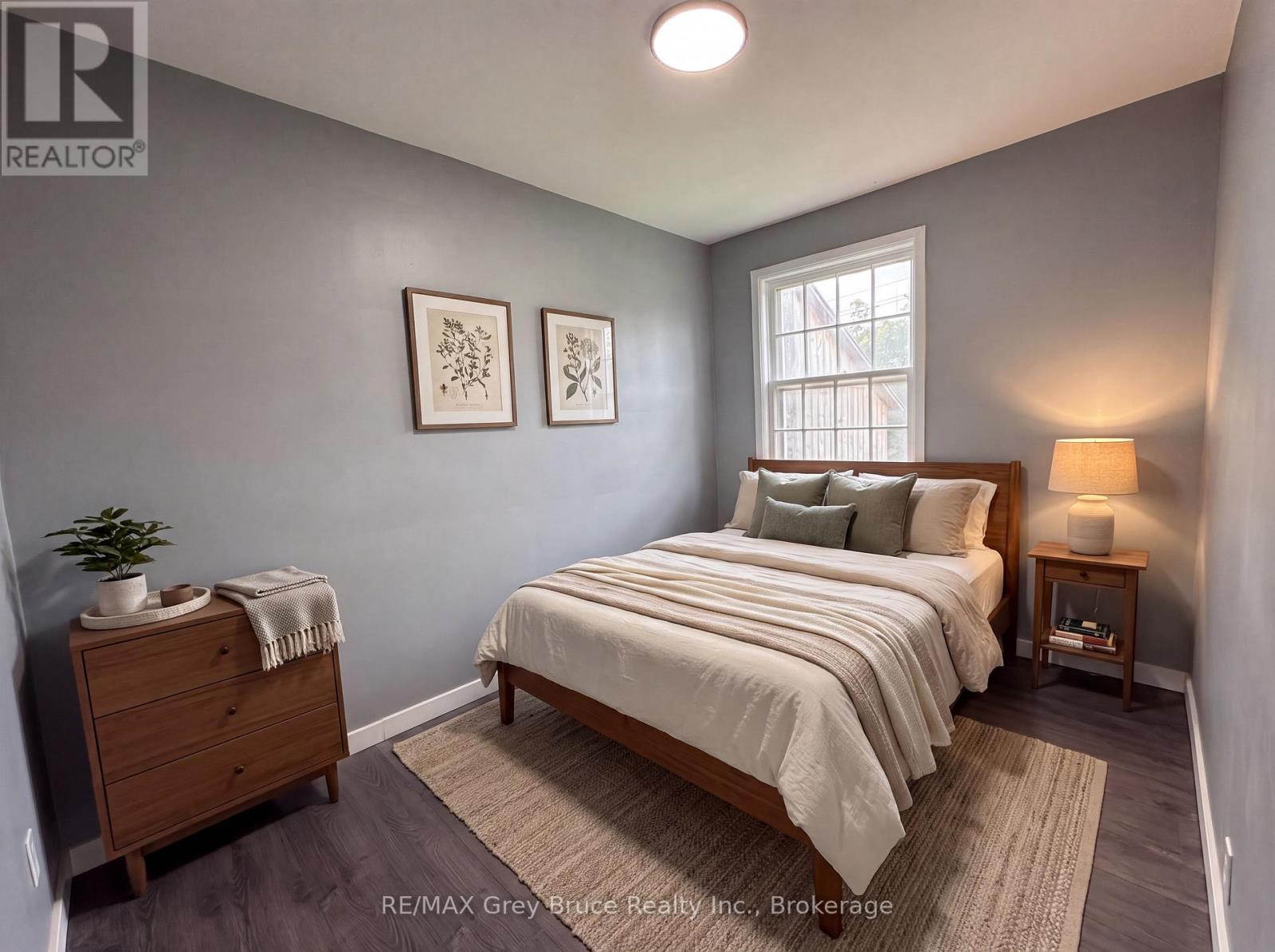 701 5TH STREET E - 14