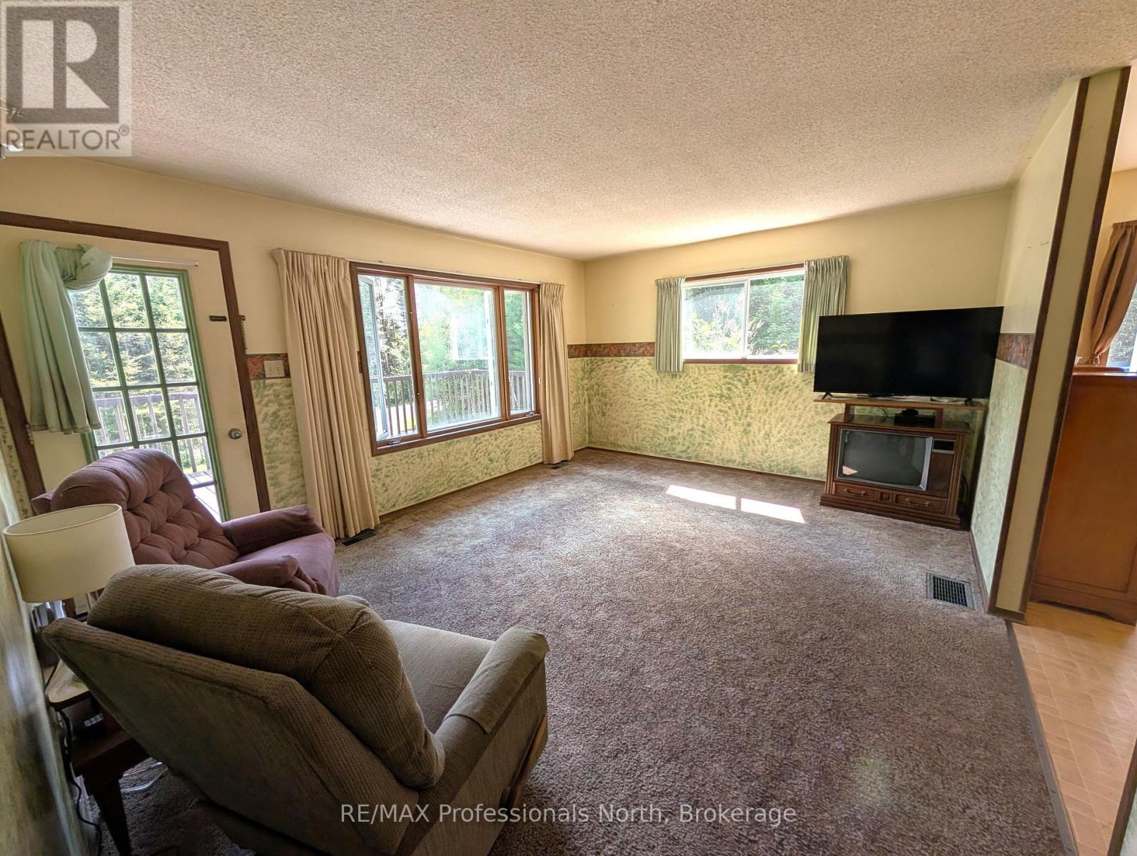 770 FOREST LAKE ROAD - 11