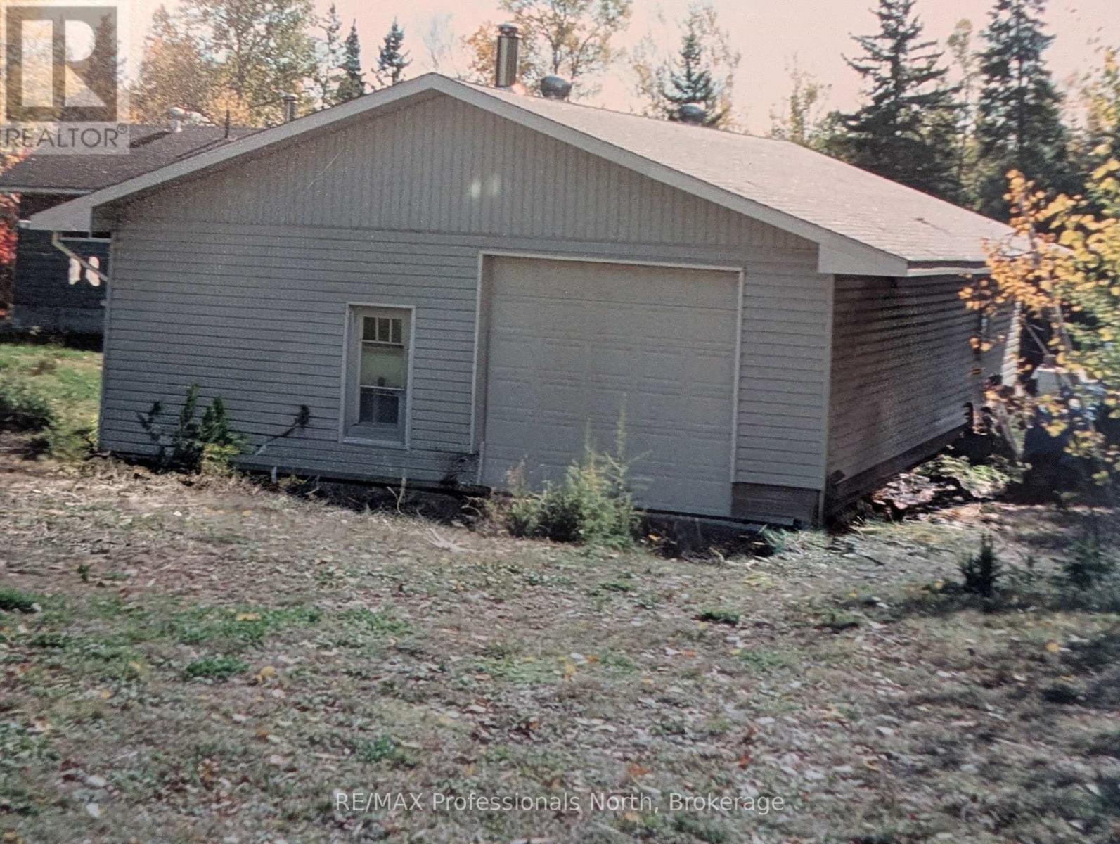 770 FOREST LAKE ROAD - 7