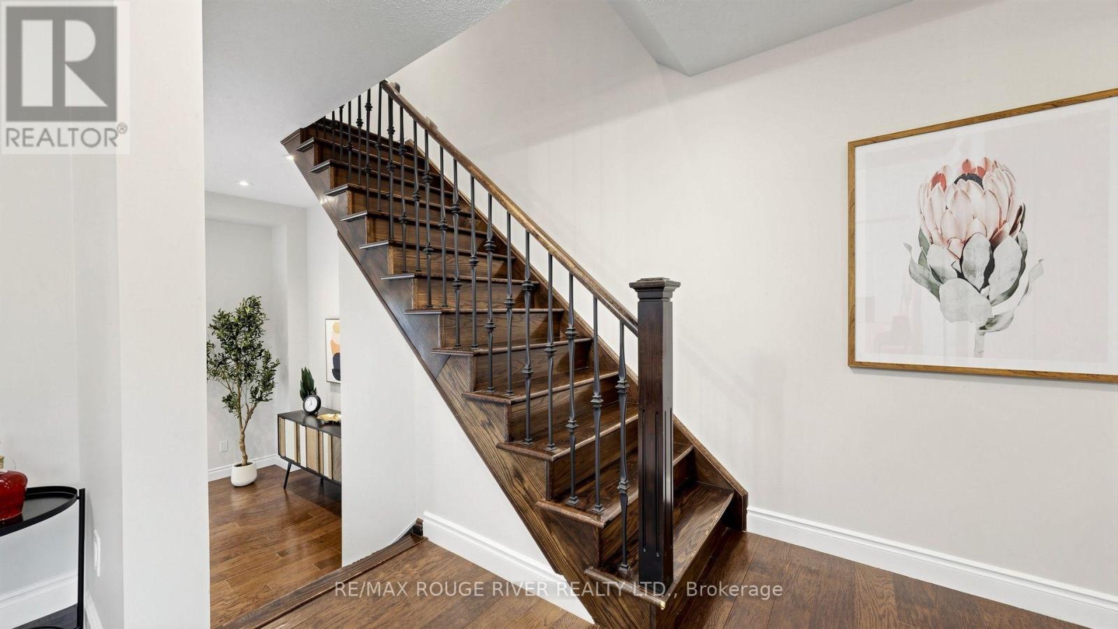 #55 121 CENTENNIAL ROAD - Image 16
