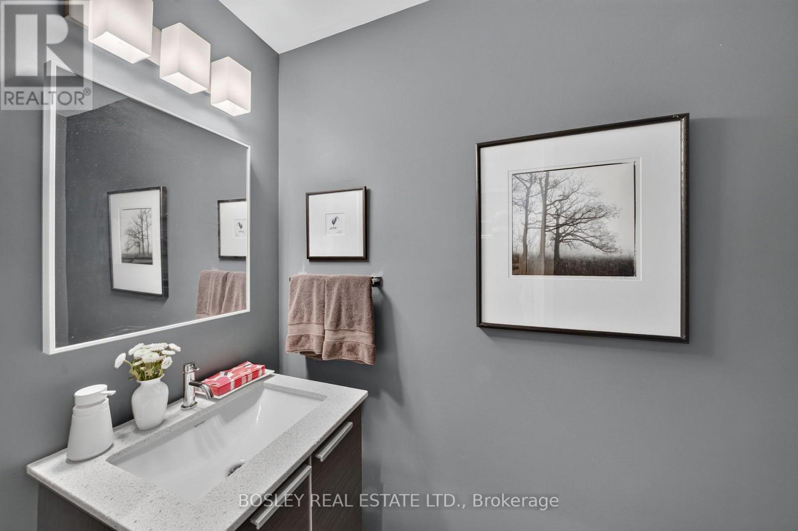 #505 625 QUEEN STREET E - 21