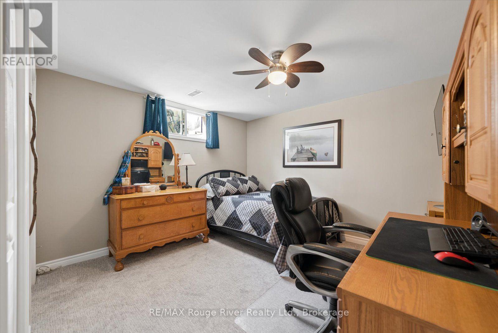 8 ST. JAMES STREET - 24