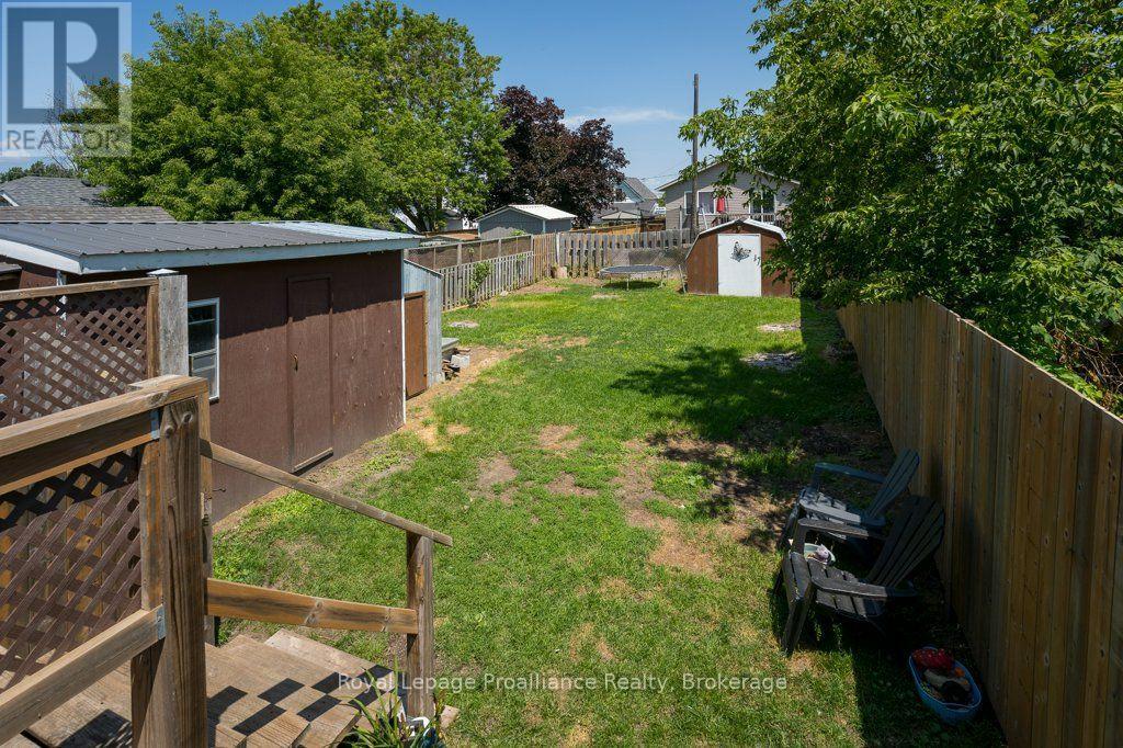 29 PELHAM STREET - 30
