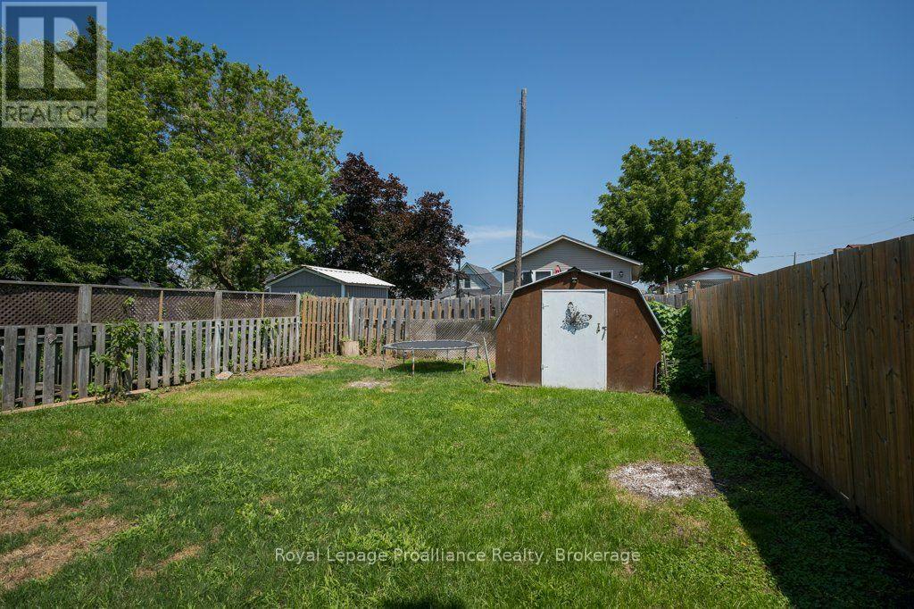 29 PELHAM STREET - 33
