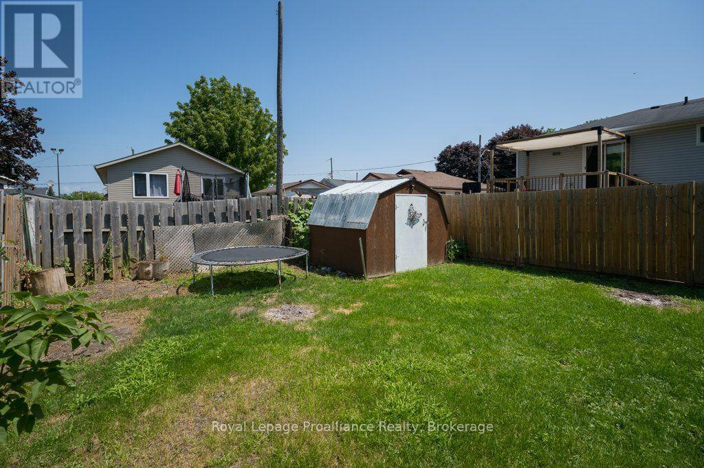 29 PELHAM STREET - 37