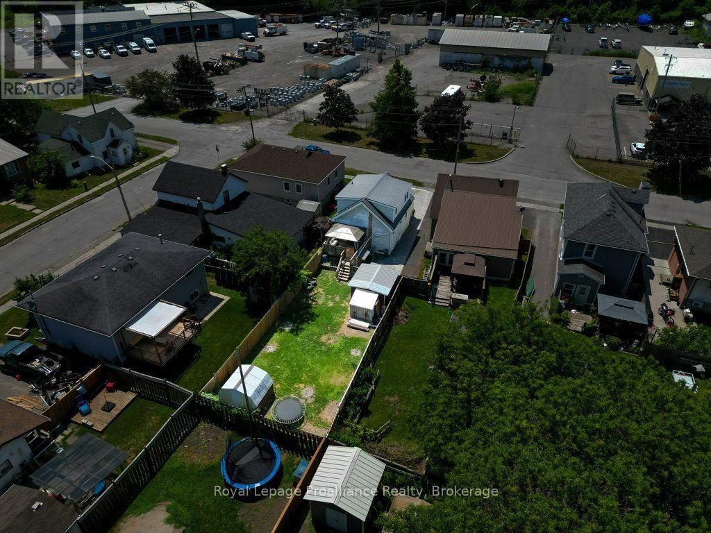 29 PELHAM STREET - 42