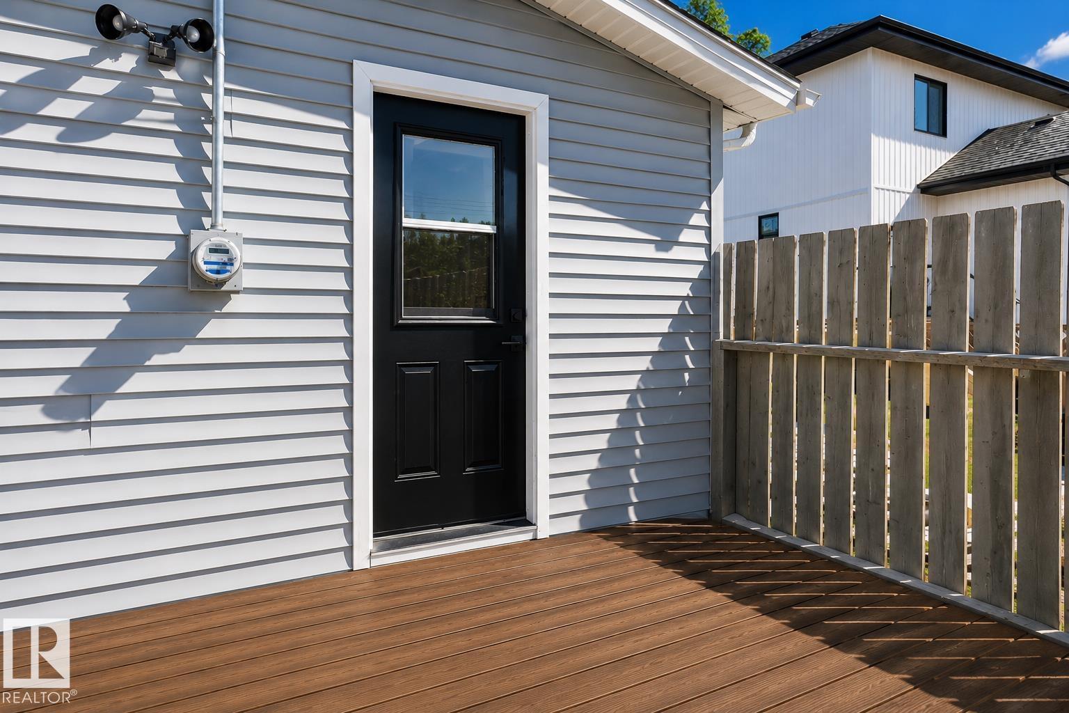 4712 49 ST - 30