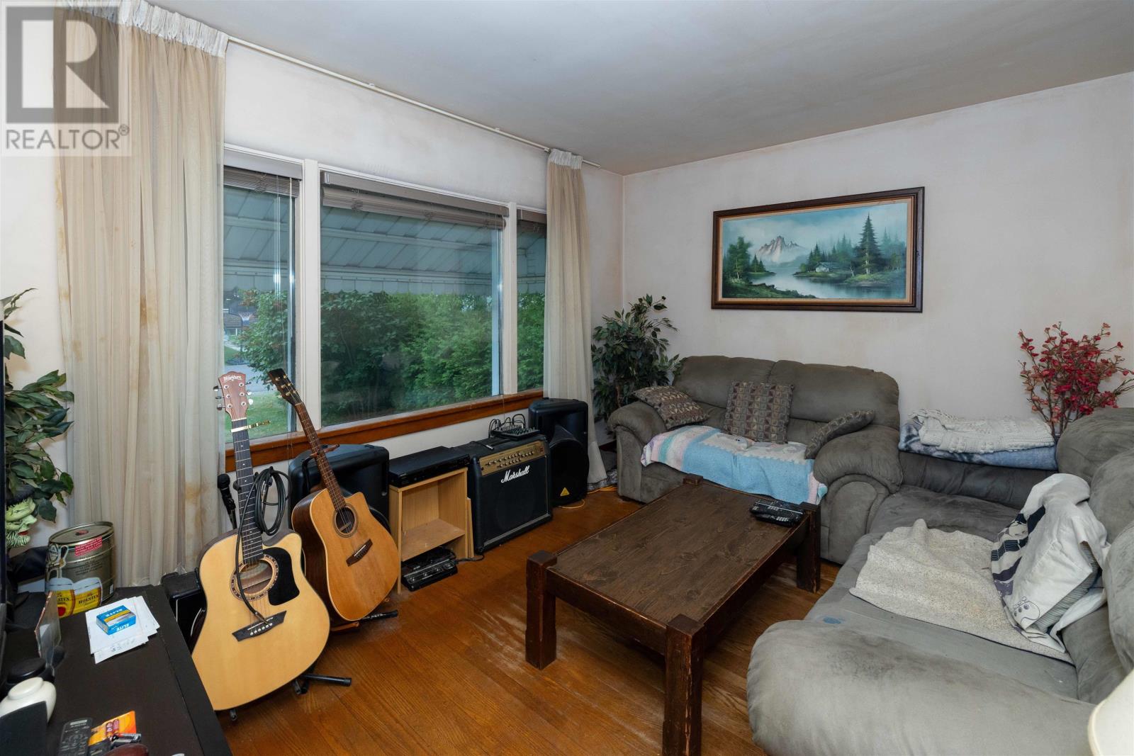 1537 Sills ST - 15