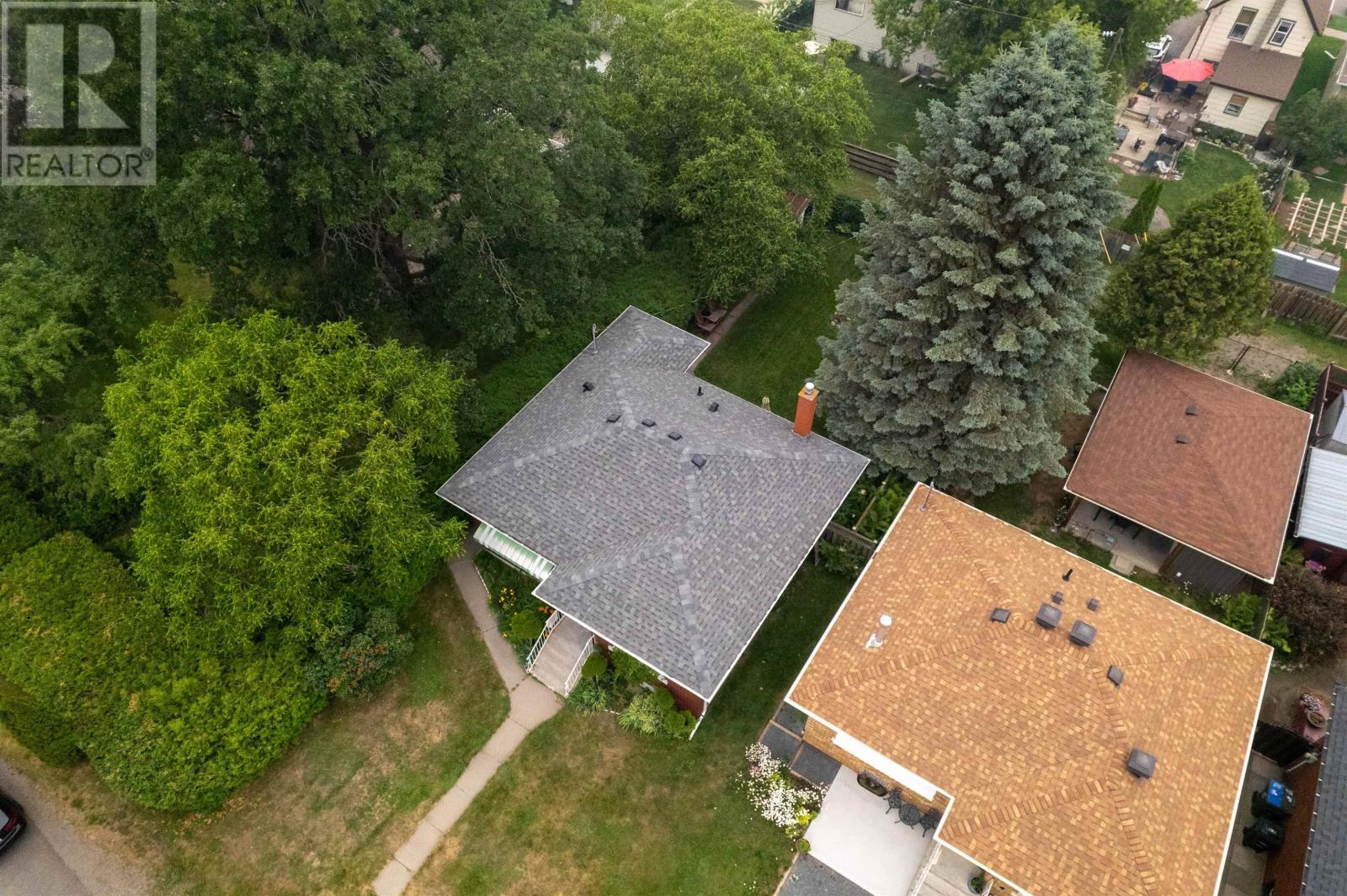 1537 Sills ST - 29