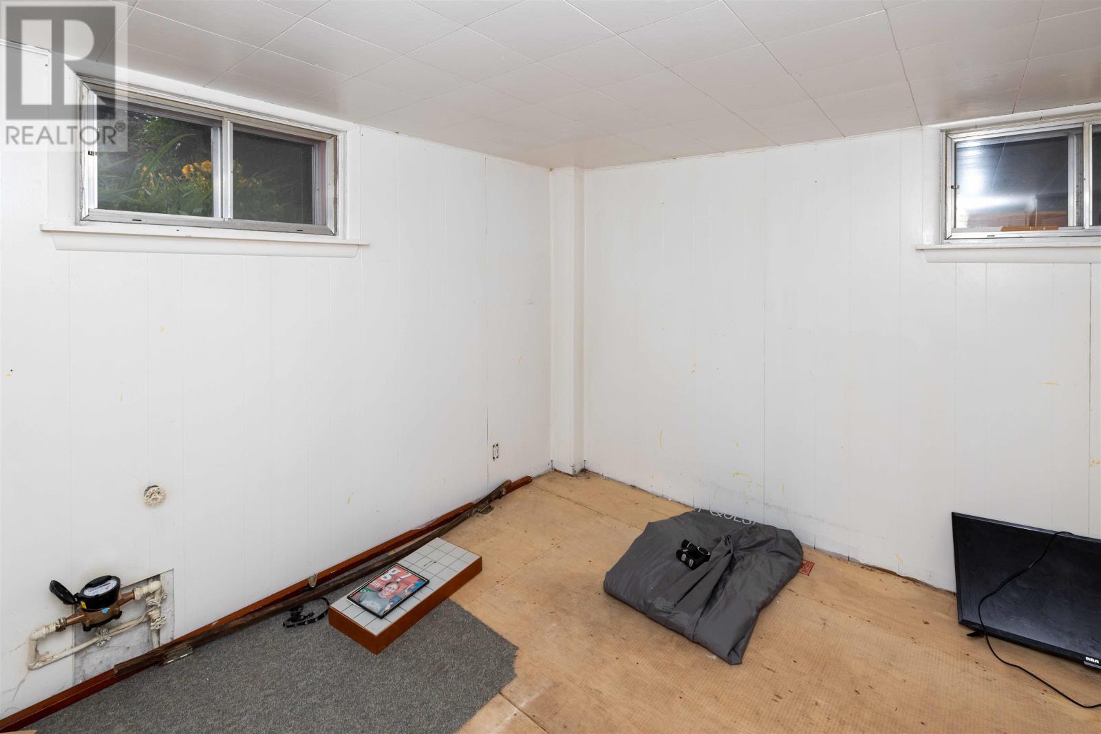 1537 Sills ST - 24