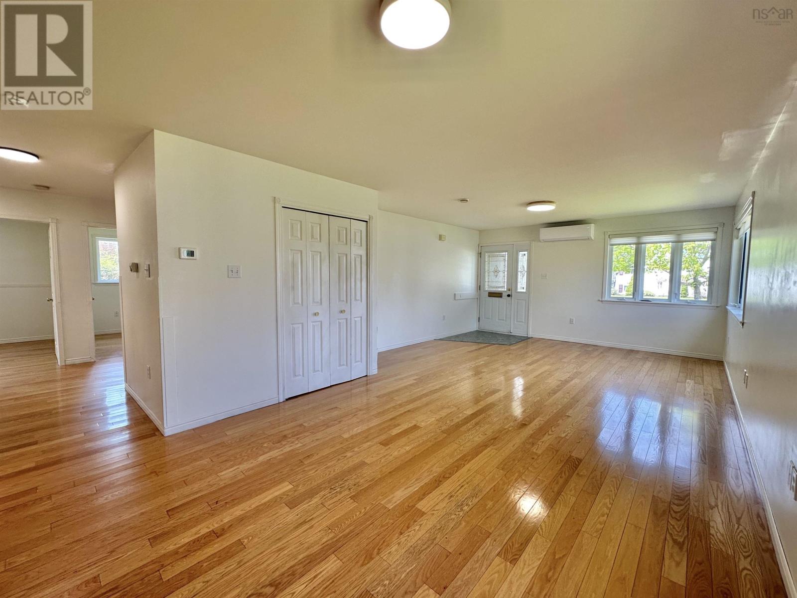469 Brunswick Street - 4