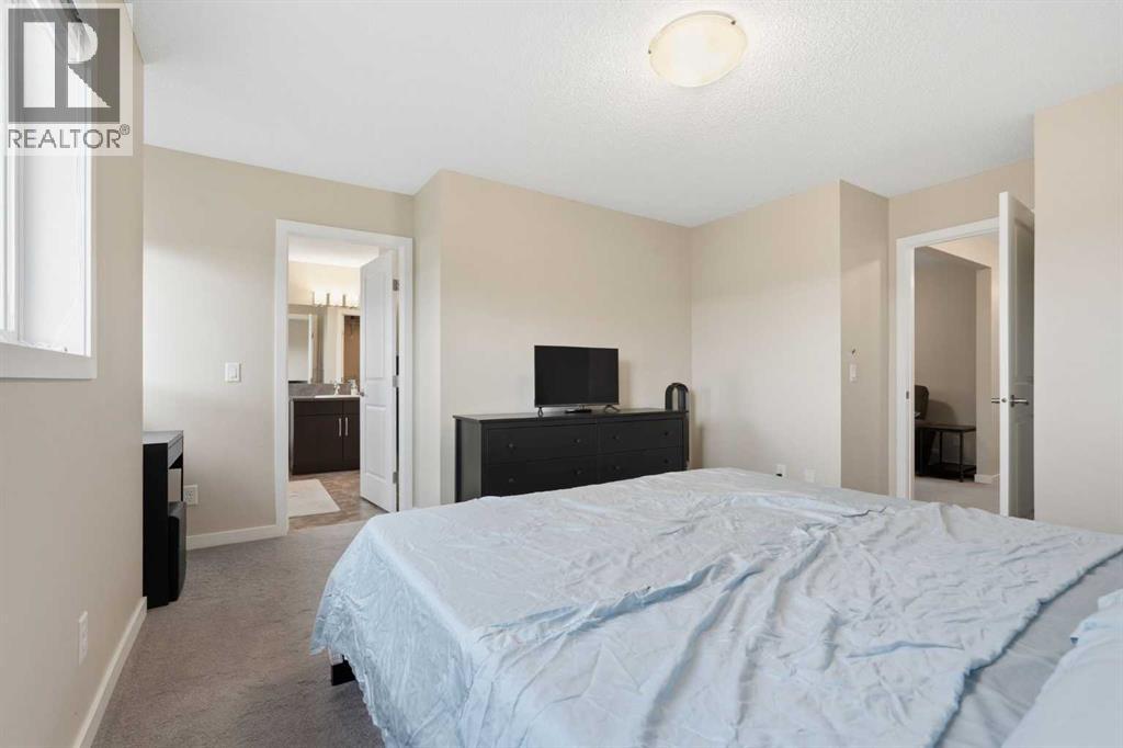31 Evansridge Crescent NW - 21