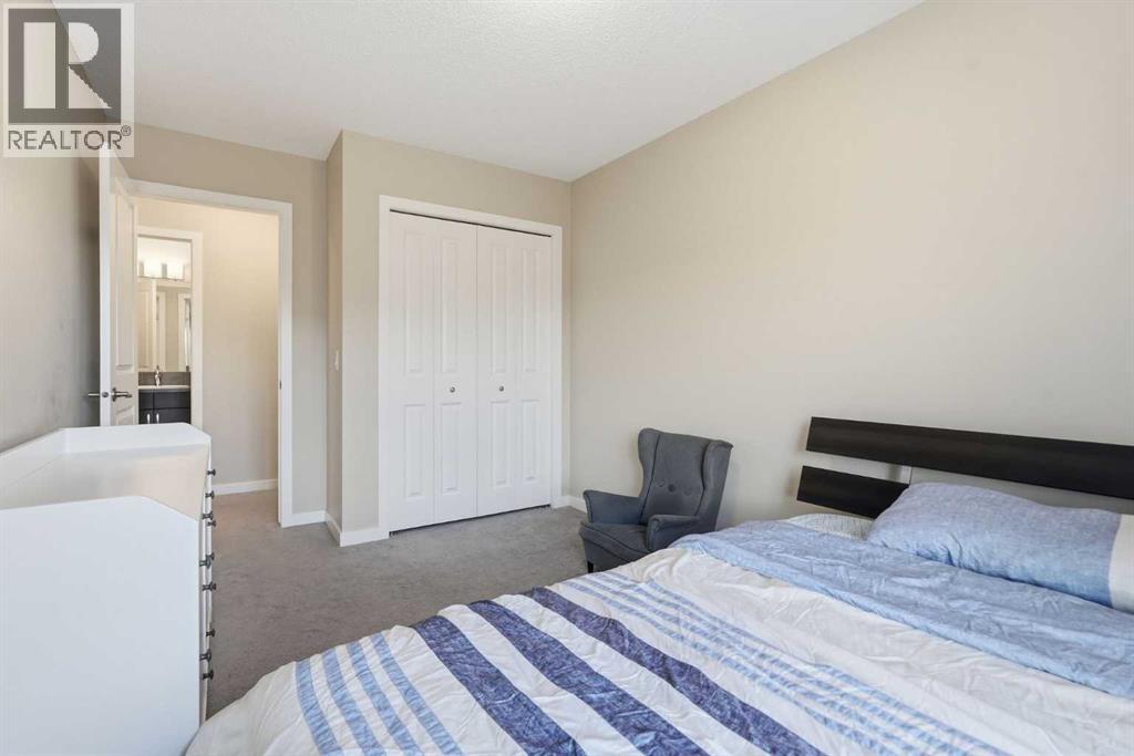 31 Evansridge Crescent NW - 35