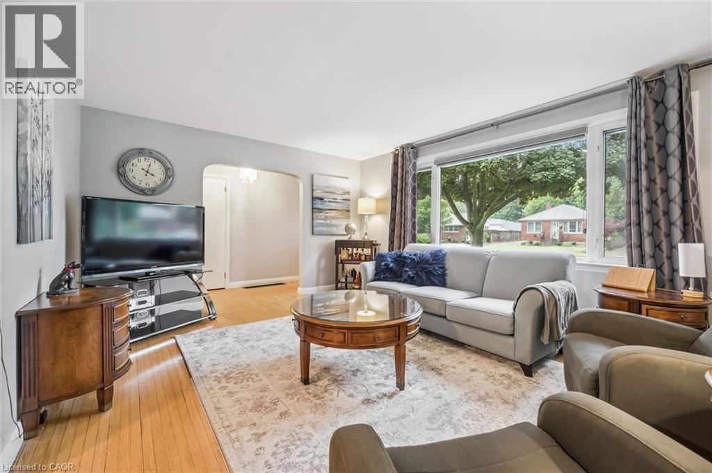 129 STEWART Avenue - 10