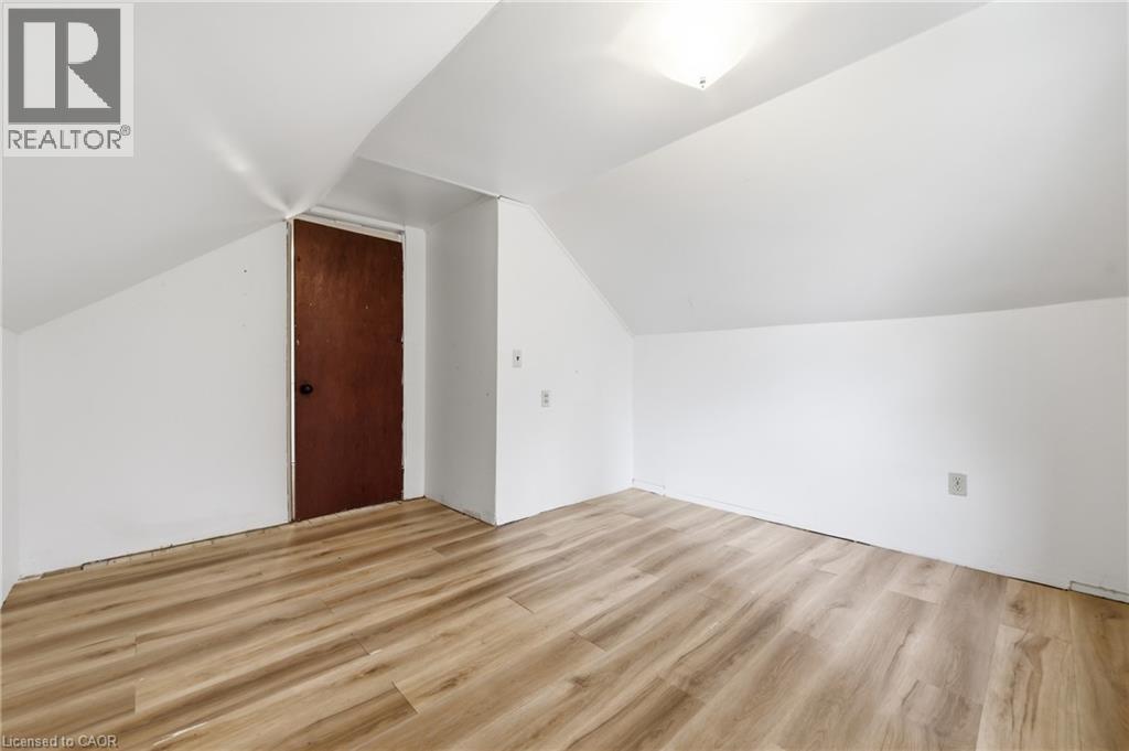 26 LAKE Road - 26
