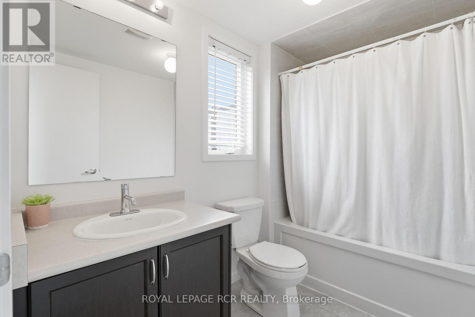 1202 WELLINGTON STREET E - 30