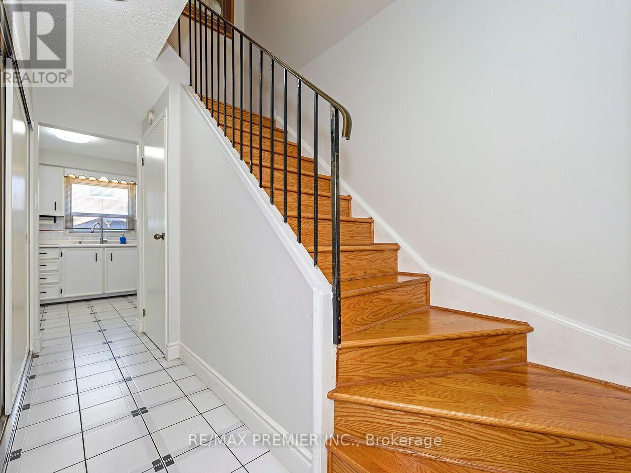 33 LAUREL VALLEY COURT - 15