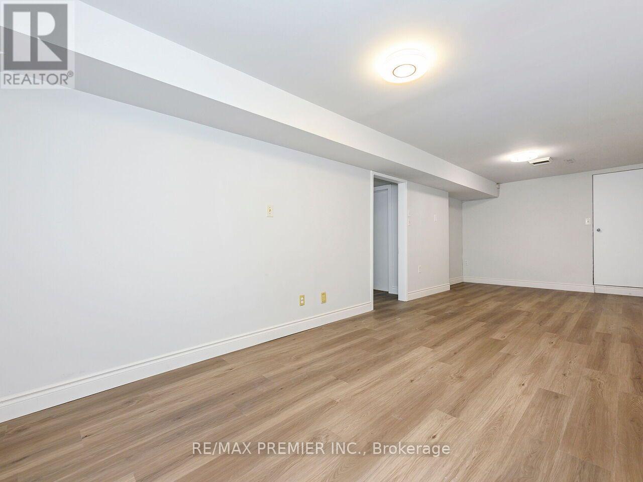 33 LAUREL VALLEY COURT - 29