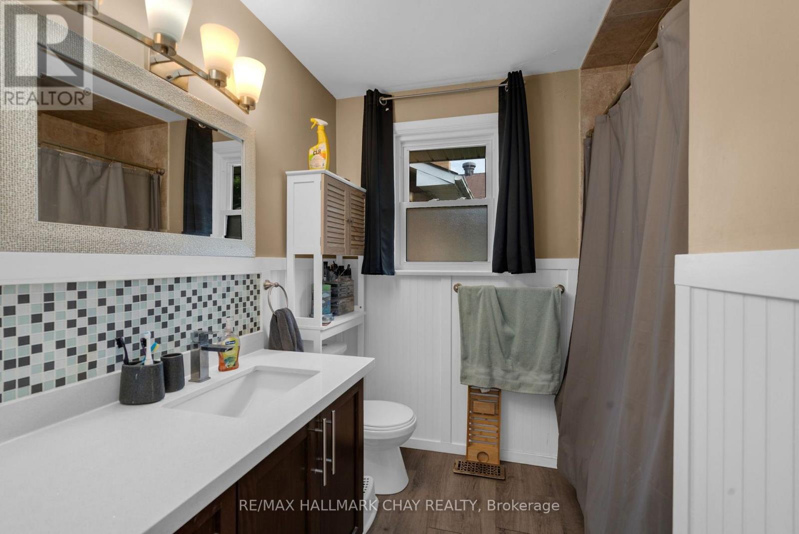 254 ST VINCENT STREET - 11