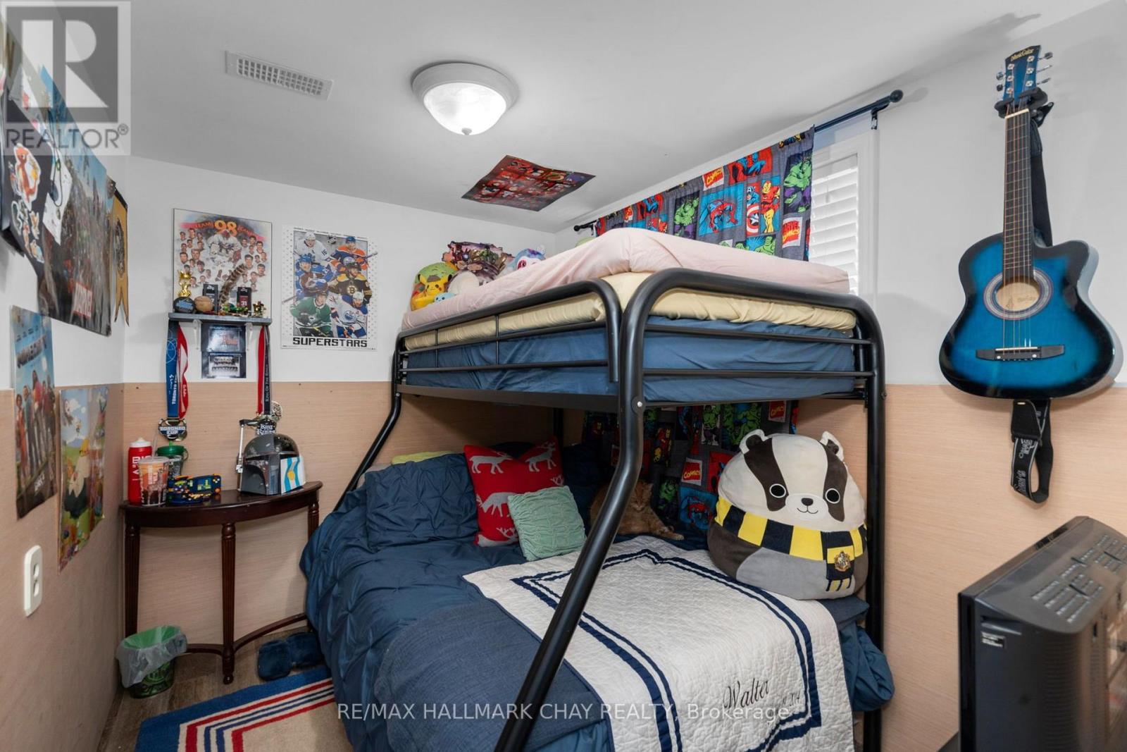 254 ST VINCENT STREET - 21