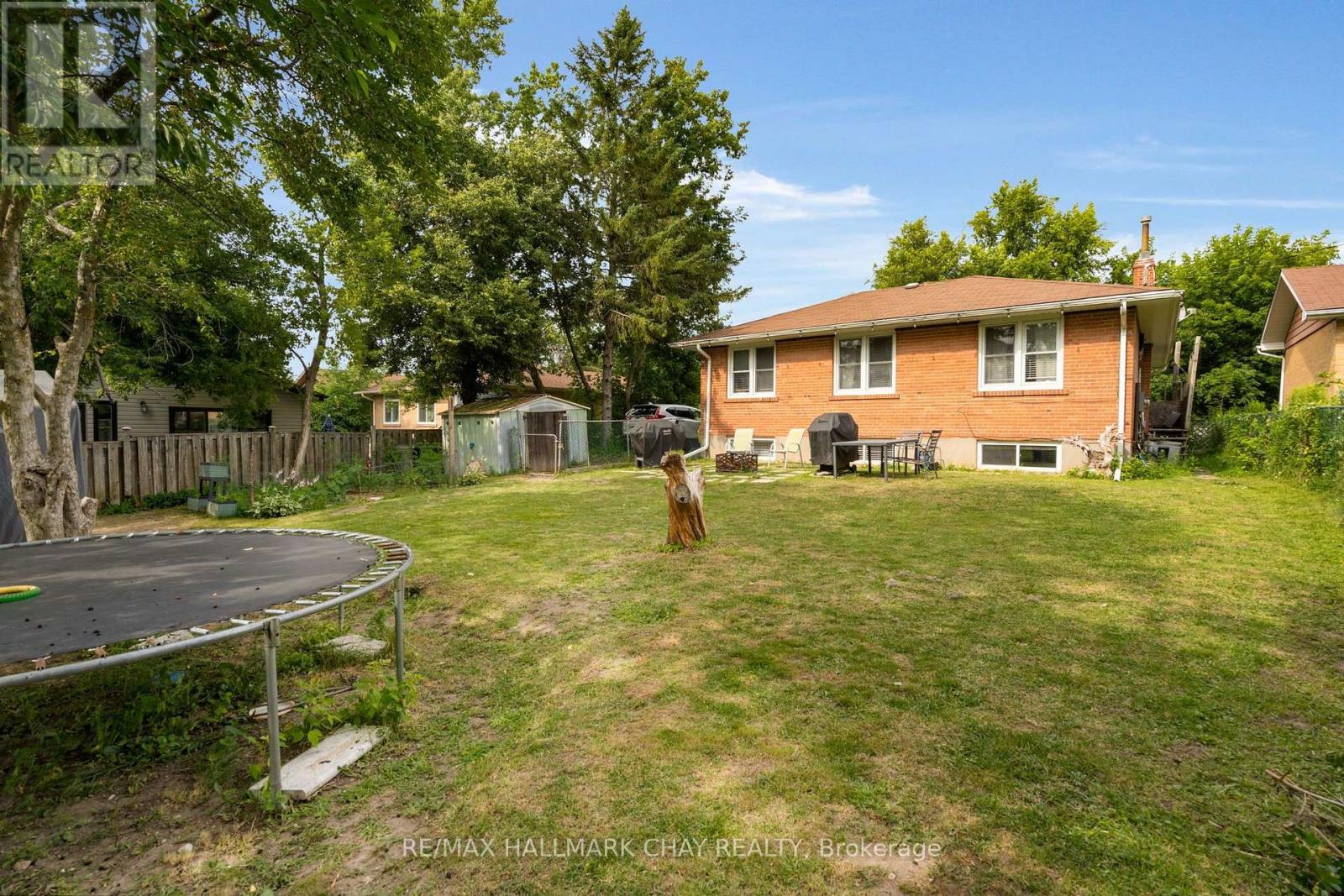 254 ST VINCENT STREET - 25