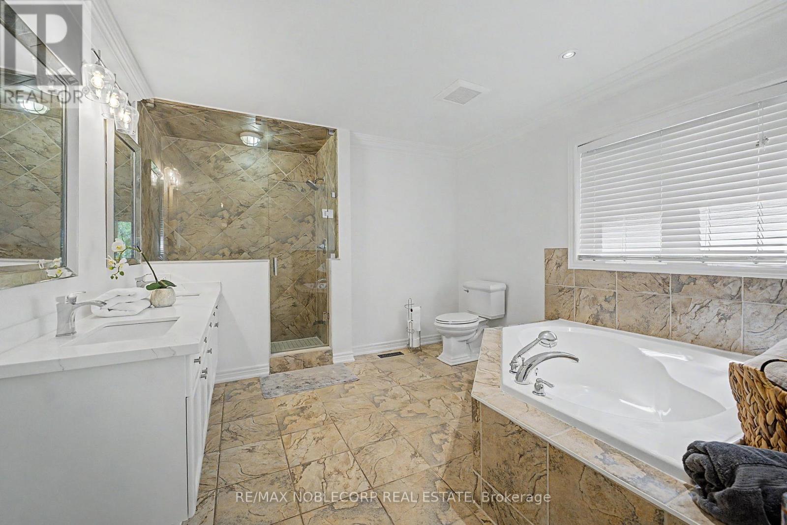 68 MEADOWGLEN BOULEVARD - 21