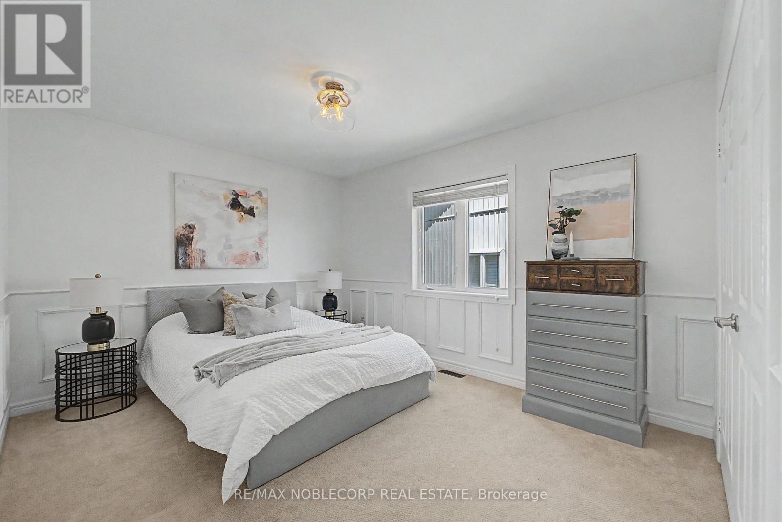 68 MEADOWGLEN BOULEVARD - 27