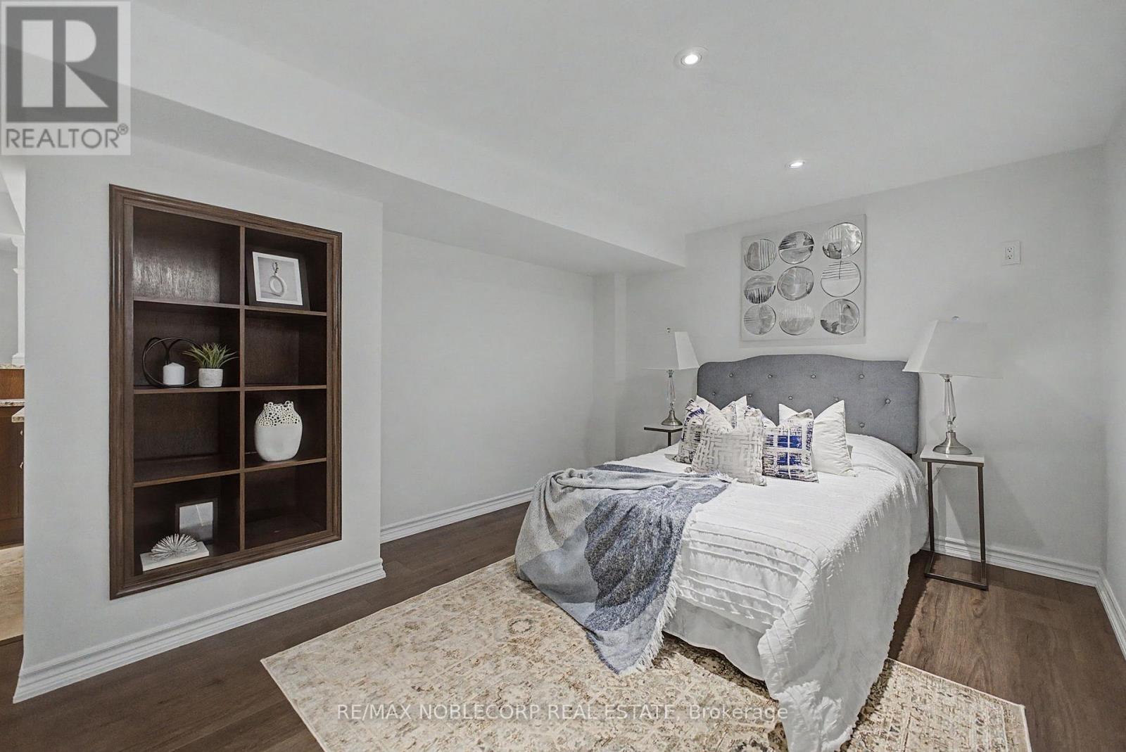 68 MEADOWGLEN BOULEVARD - 36