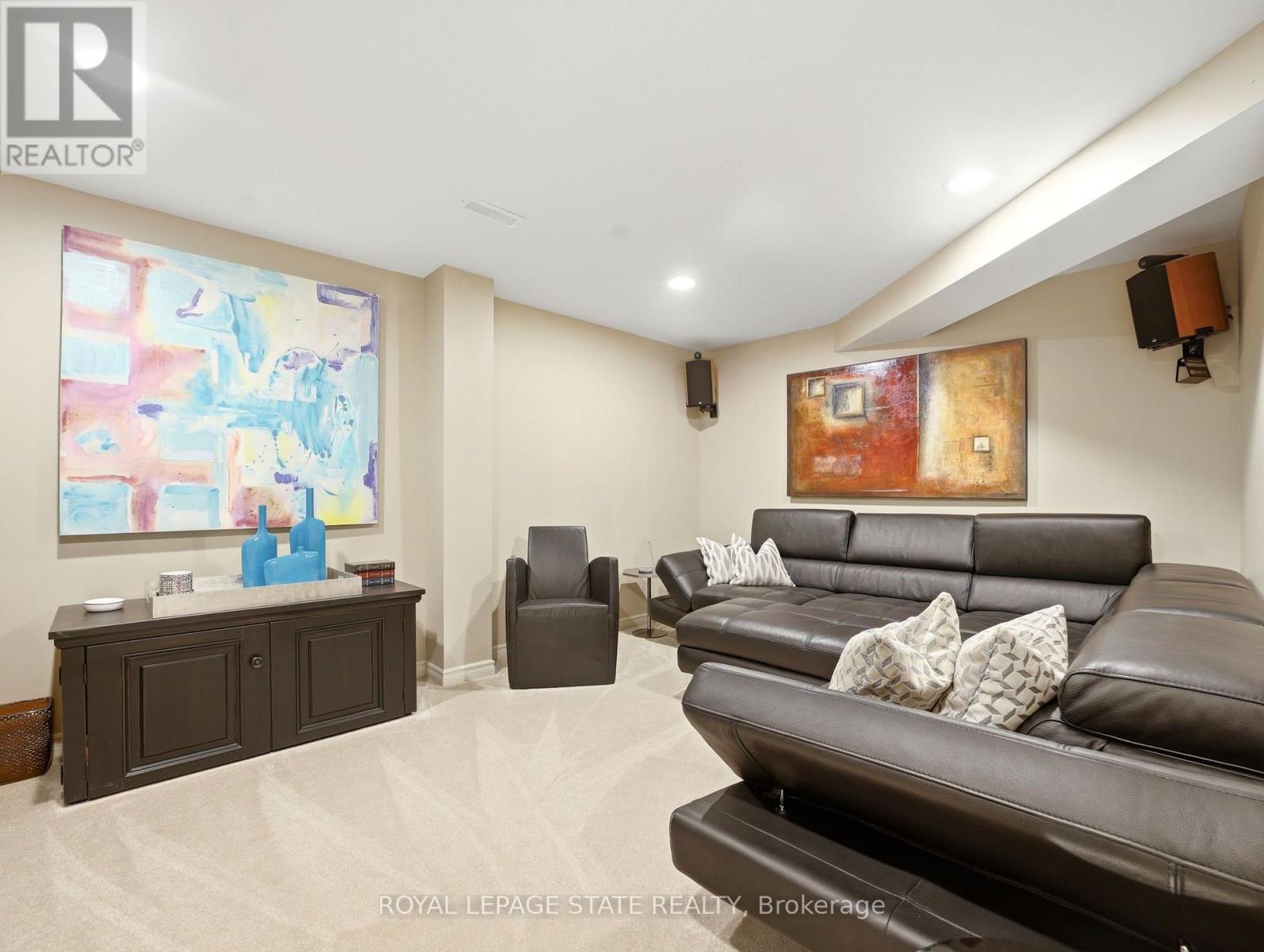 2 CHARTERHOUSE CRESCENT - Image 39