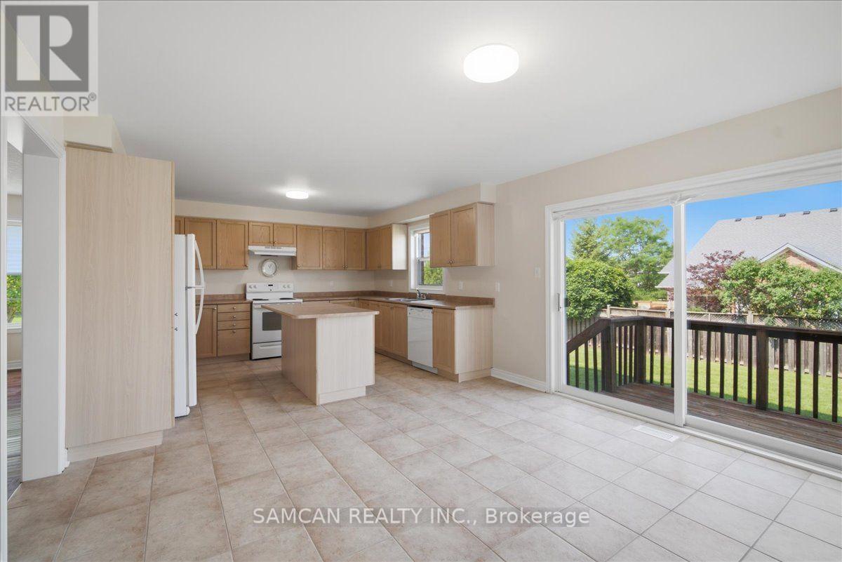 58 HUNTER WAY - 26
