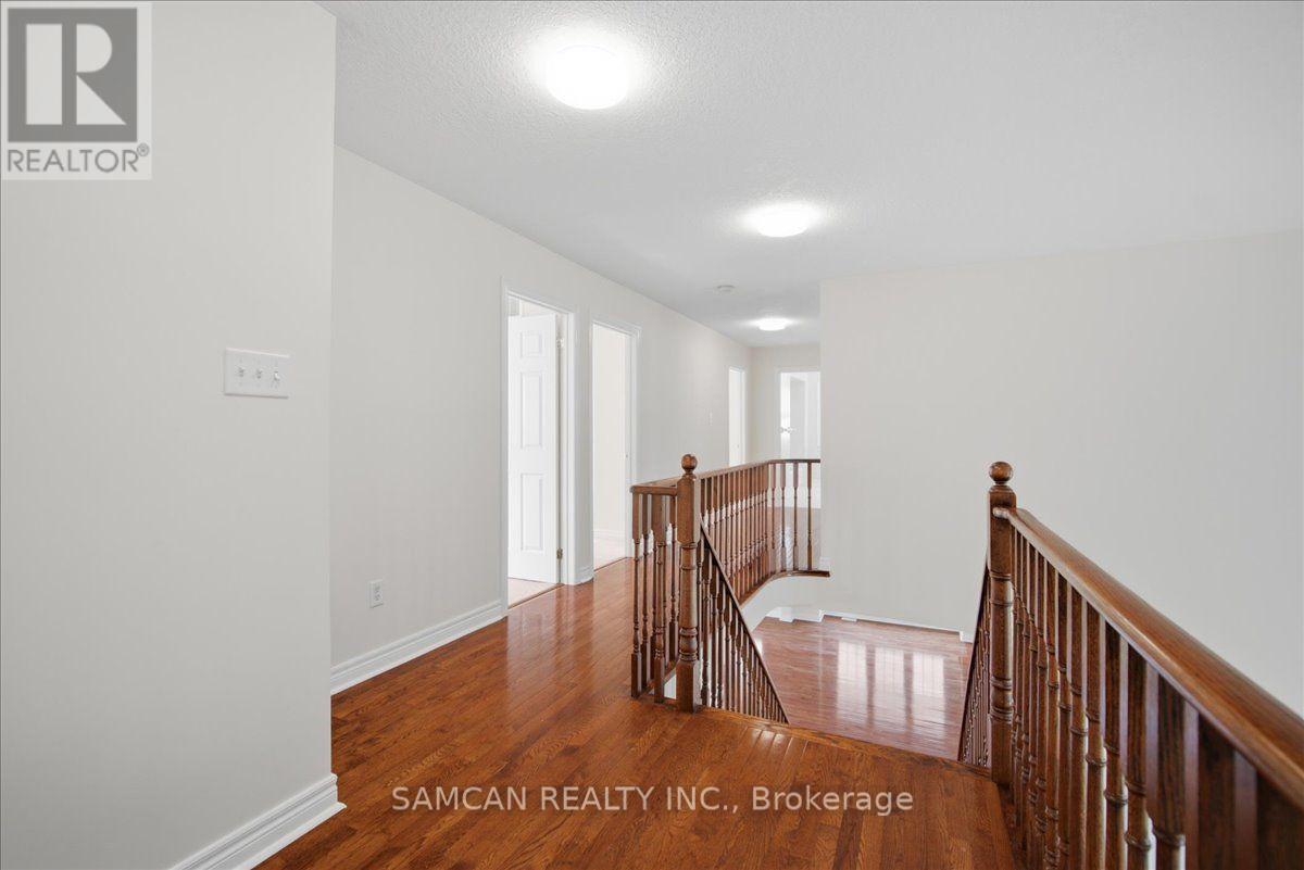 58 HUNTER WAY - 28