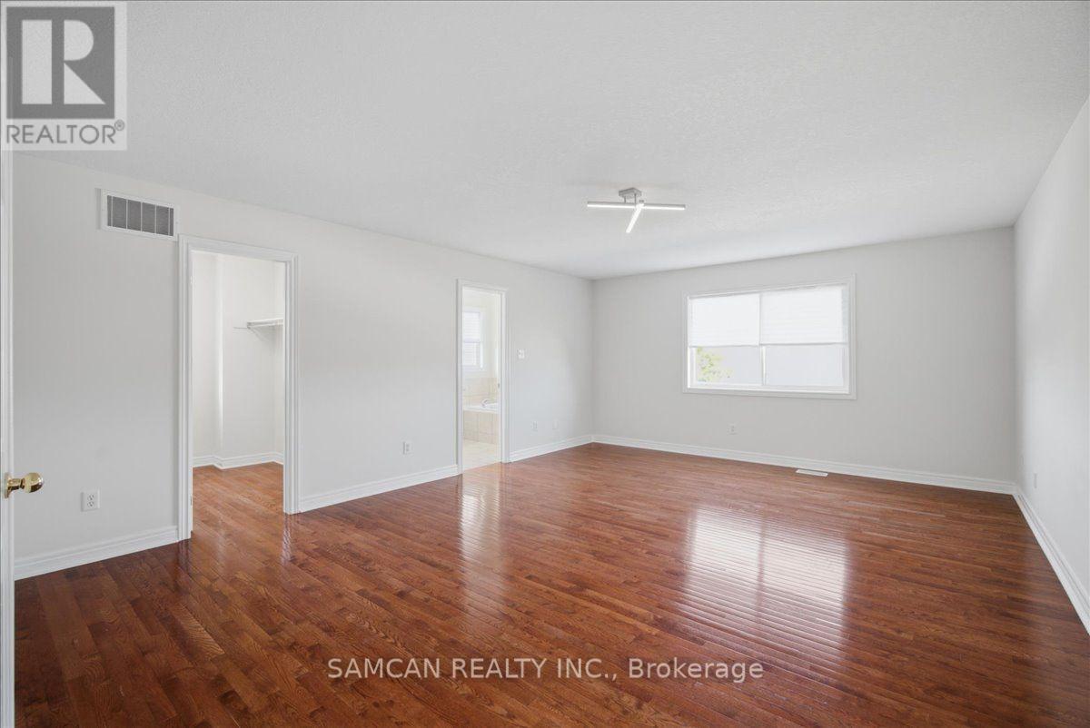 58 HUNTER WAY - 34