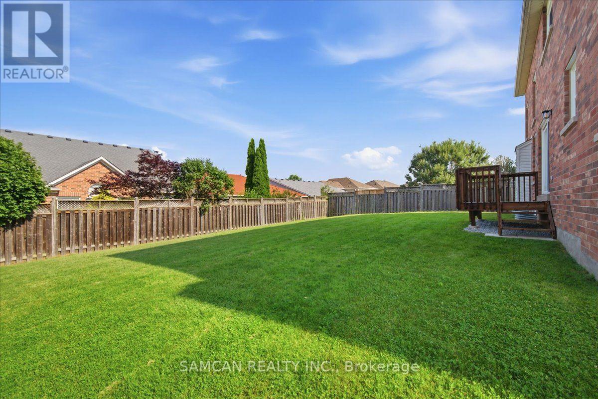 58 HUNTER WAY - 45