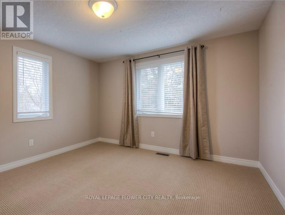 308 PINELAND PLACE — photo 2