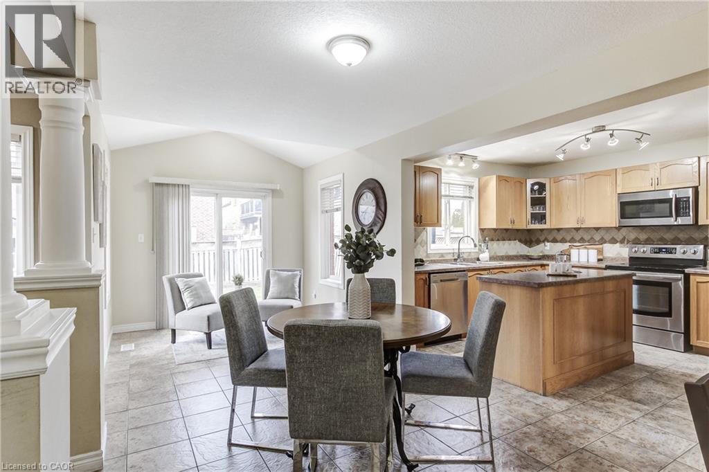 69 SOLSBURY Crescent - 10