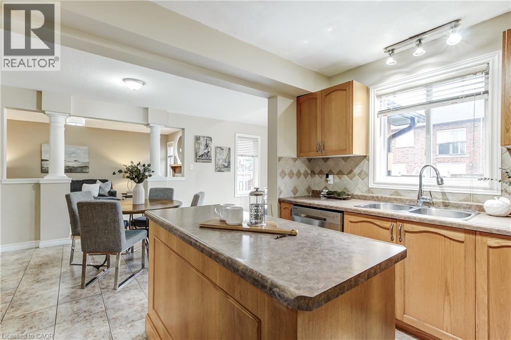 69 SOLSBURY Crescent - 17