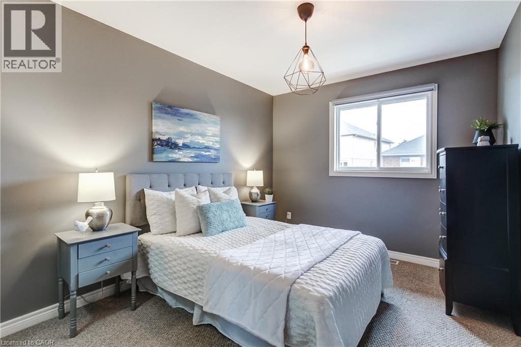 69 SOLSBURY Crescent - 27