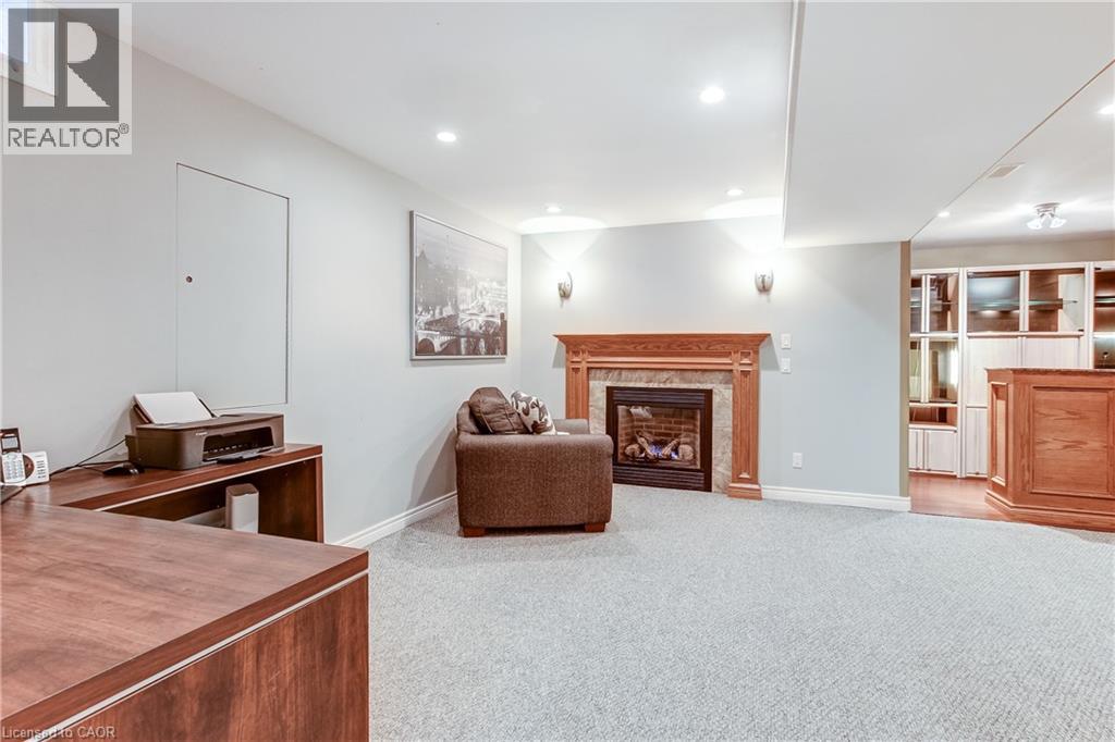 69 SOLSBURY Crescent - 38