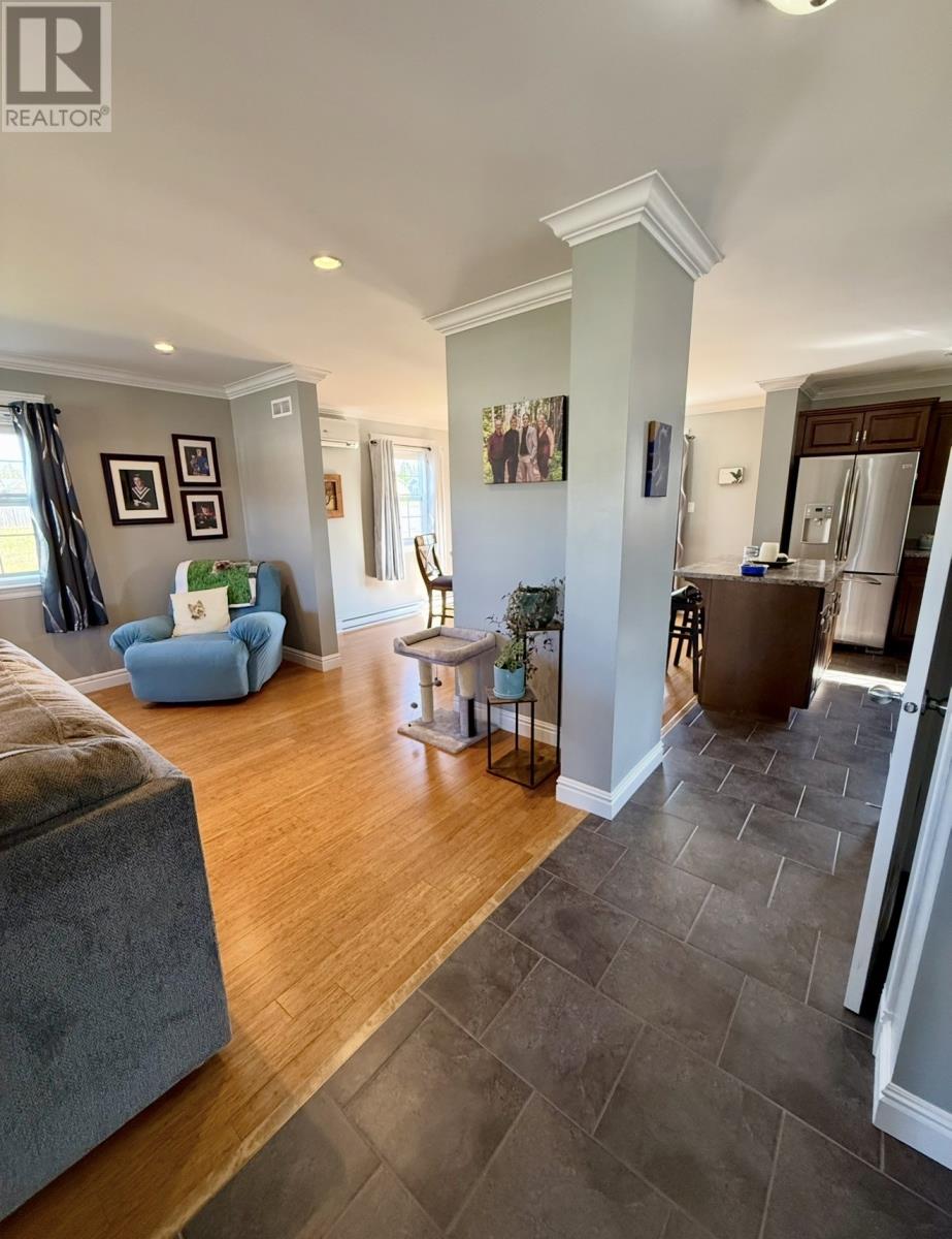 38 Grace Avenue thumbnail 13